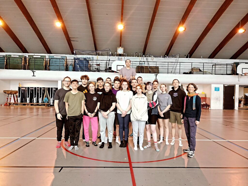Ateliers - projet danse et costume - lycée Jean Monnet - EAC - CNCS